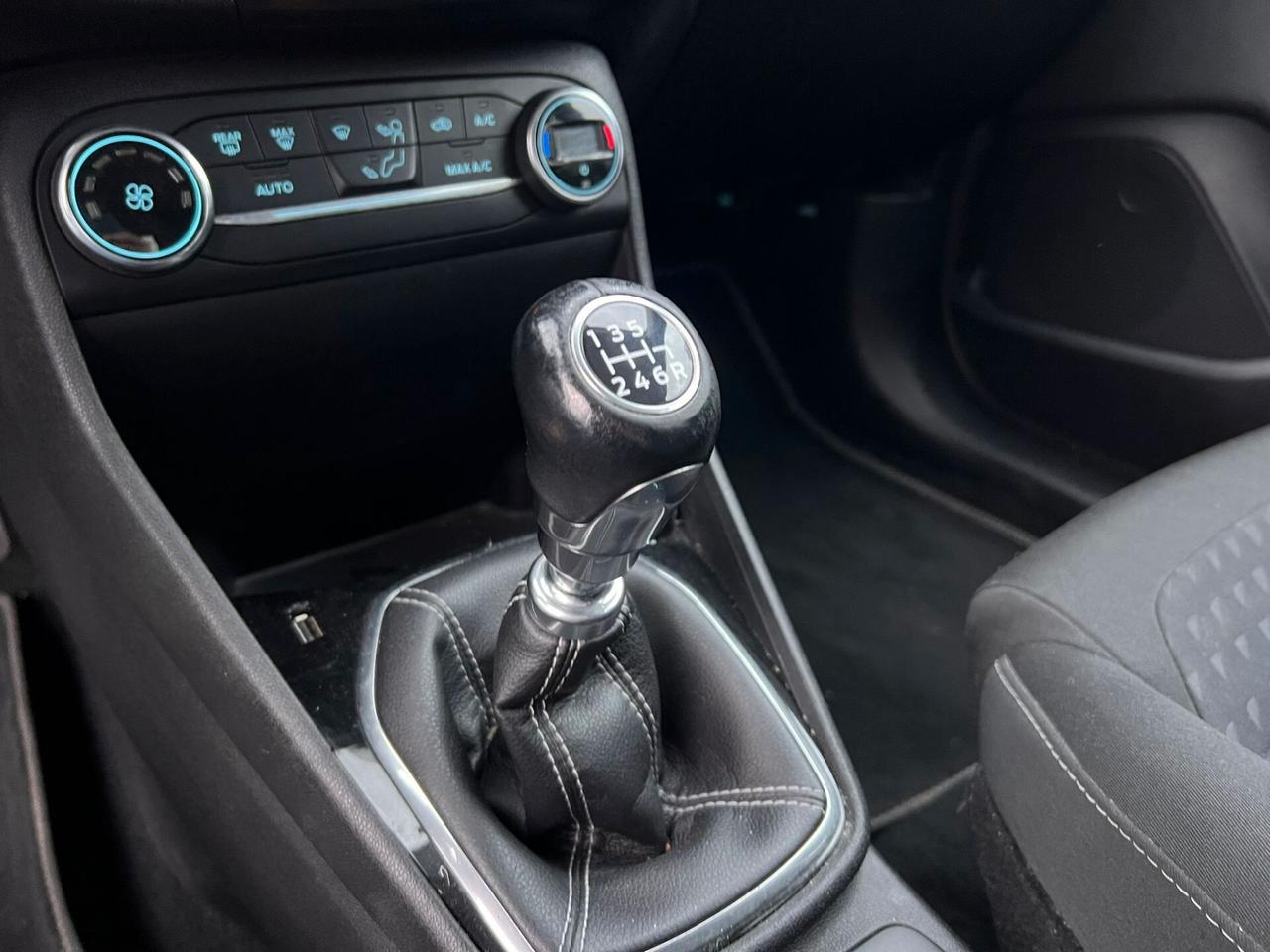 Ford Fiesta 1.5 TDCi 5 porte Plus