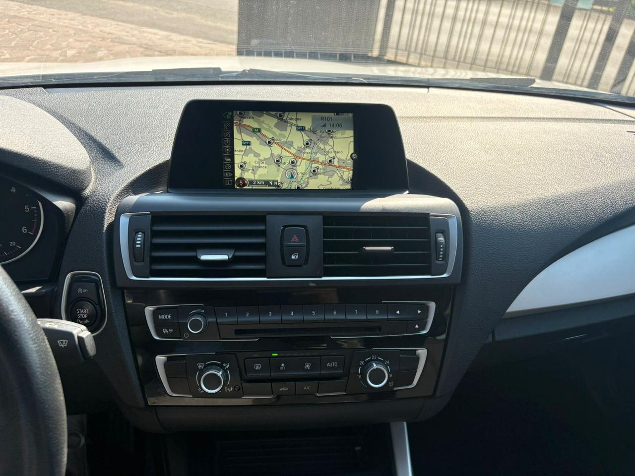 Bmw 116 116d 5p. Business