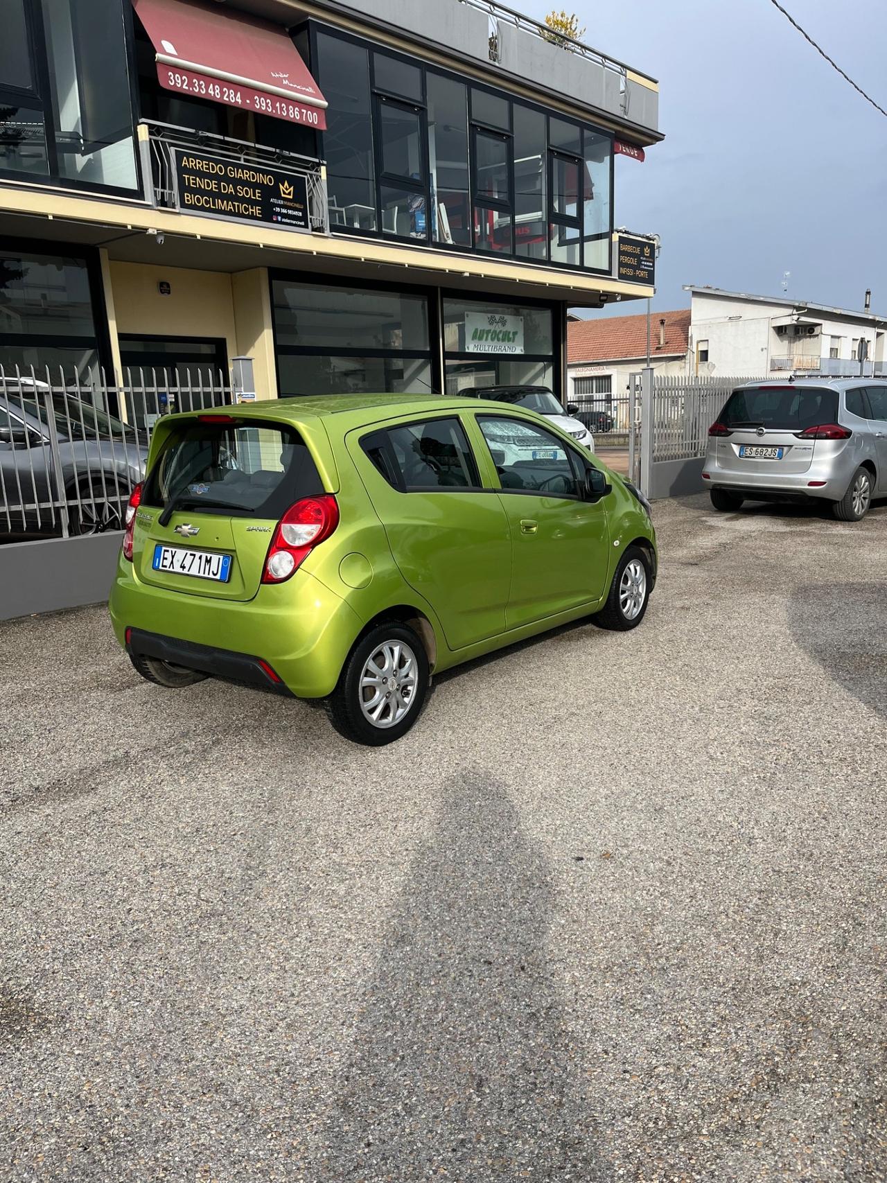 Chevrolet Spark 1.0 LT