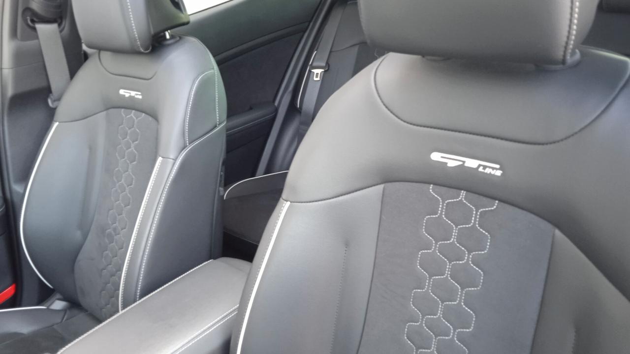 Kia Sportage 1.6 TGDi HEV AT GT-line Plus