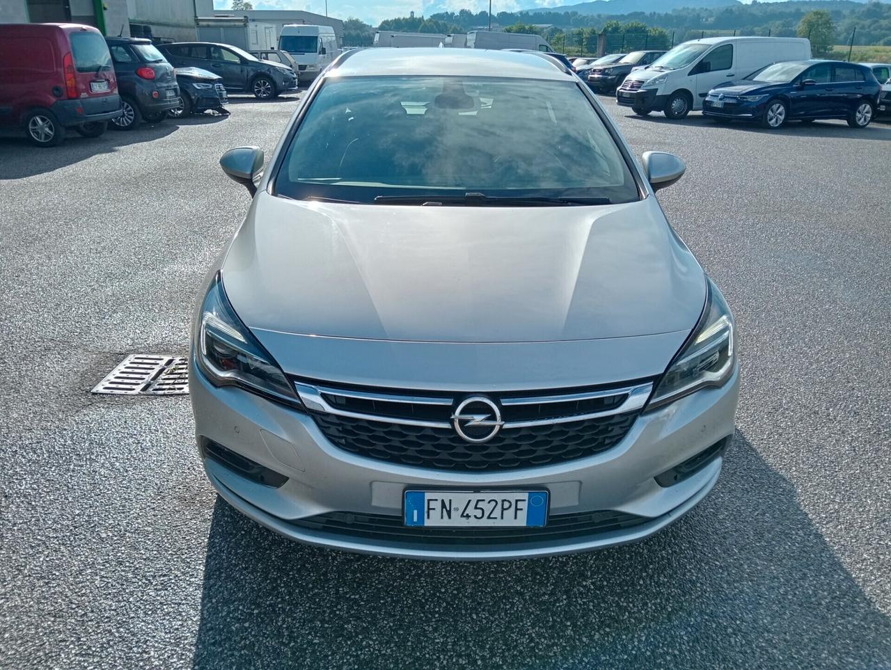 Opel Astra 1.6 CDTi 110CV Sports Tourer Business