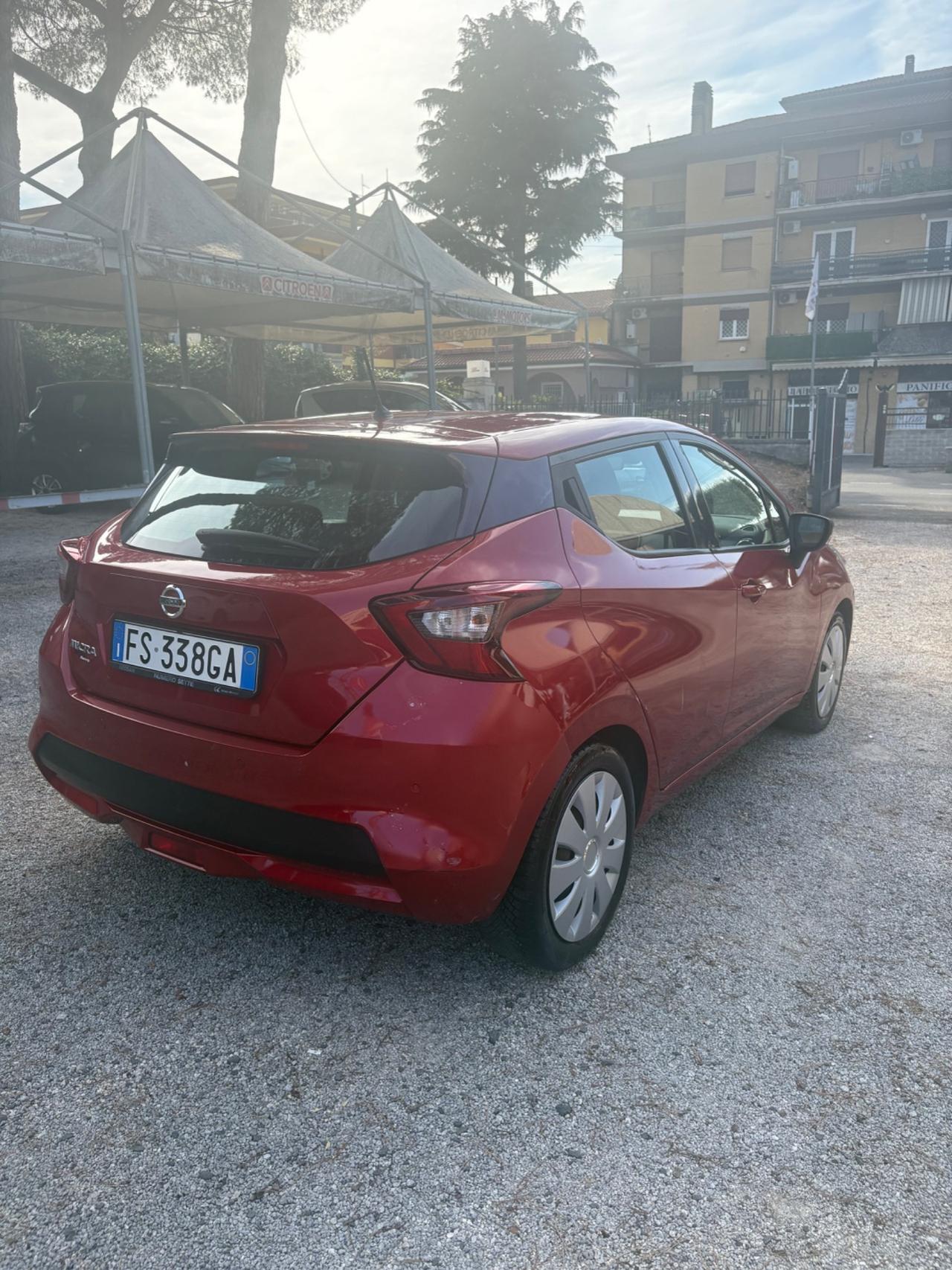Nissan Micra 1.0 5 porte