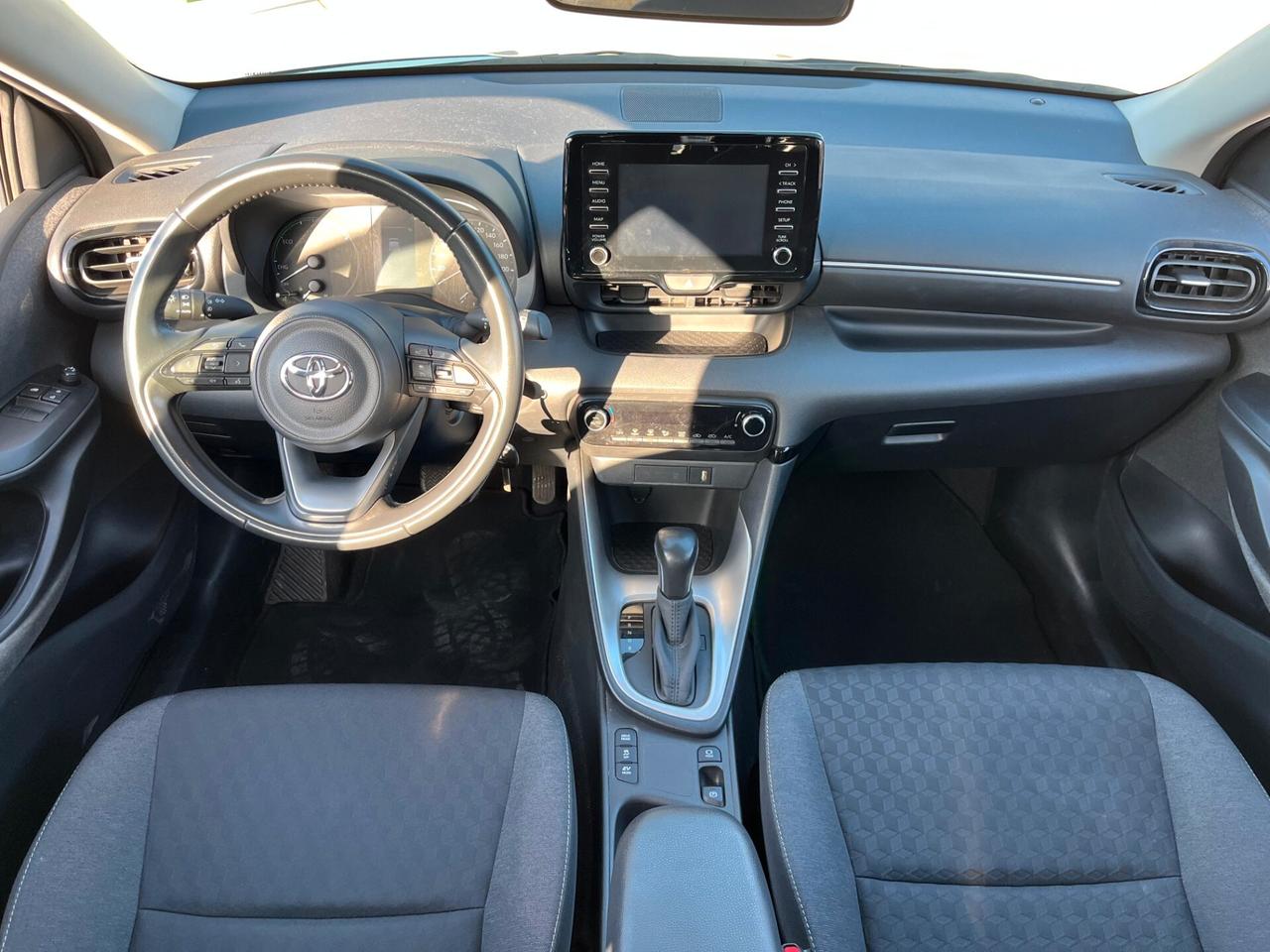 Toyota Yaris 1.5 Hybrid 5 porte Business