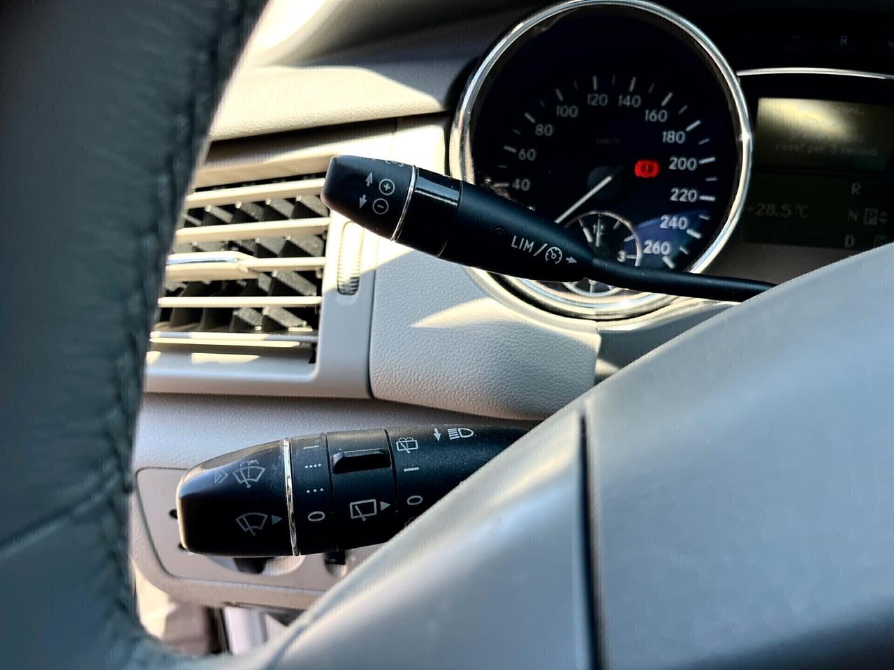 Mercedes-benz R 320 CDI cat 4Matic Sport