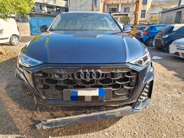 Audi Q8 50 TDI 286CV S line edition 10000km-2024