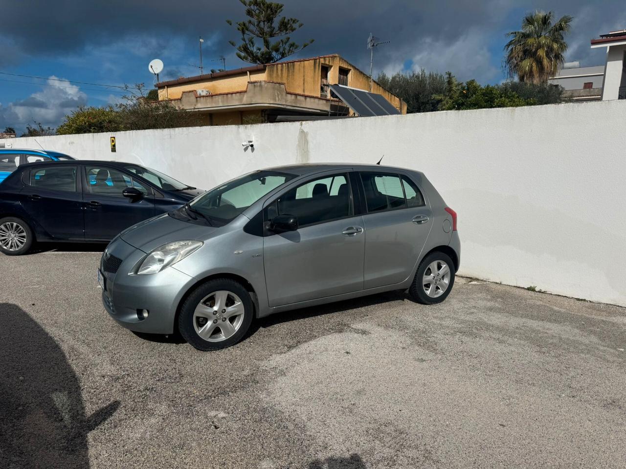 Toyota Yaris 1.4 D-4D Automatica 5 porte Sol