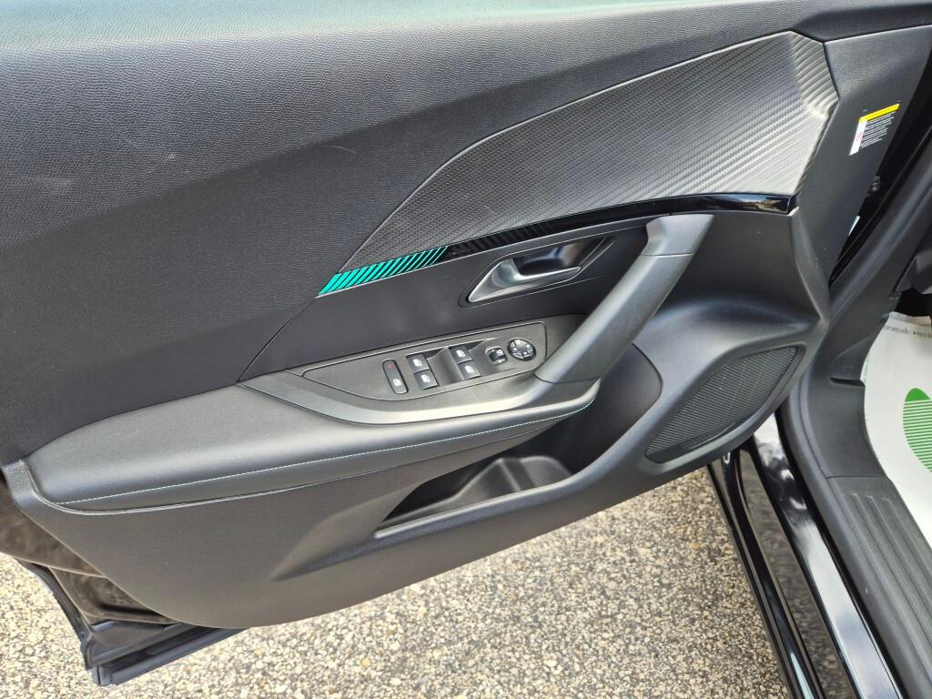 Peugeot 2008 BlueHDi 110CV ALLURE Pack