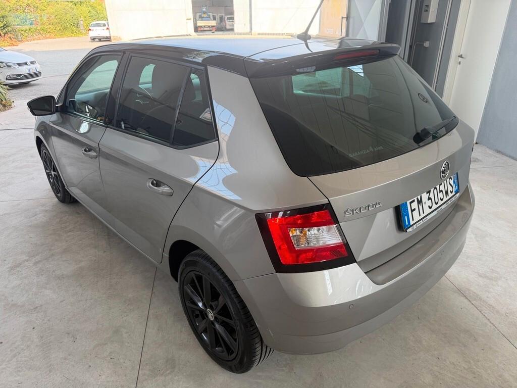 Skoda Fabia 1.0 MPI 75 CV Twin Color Design Edition Argento