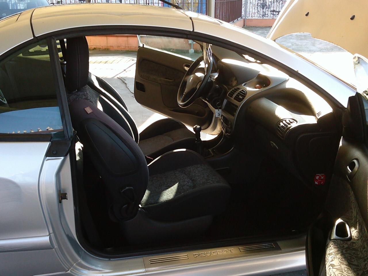 Peugeot 206 1.6 16V CC SOLO KM112000 FULL