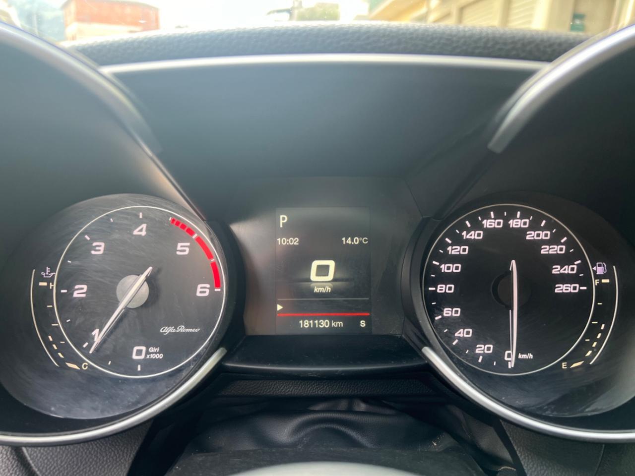 Alfa Romeo Giulia 2.2 Turbodiesel 150 CV AT8