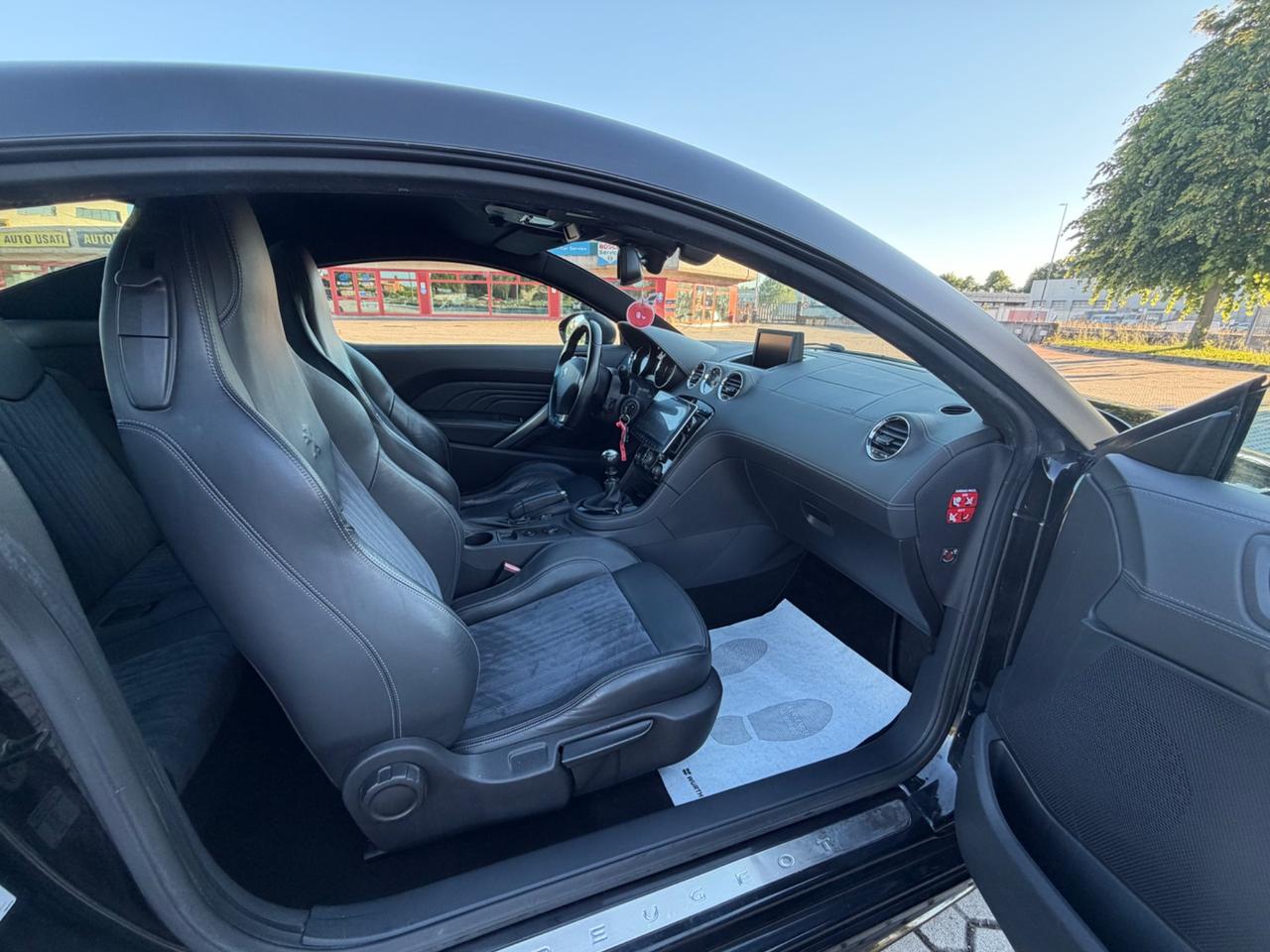 Peugeot RCZ 2.0 HDi 163CV