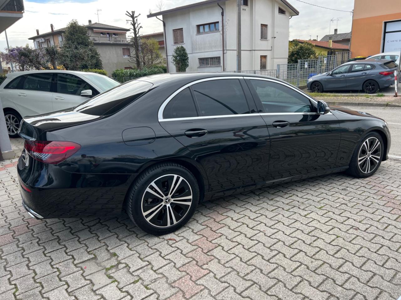 Mercedes-benz E 220 d Auto Business Sport
