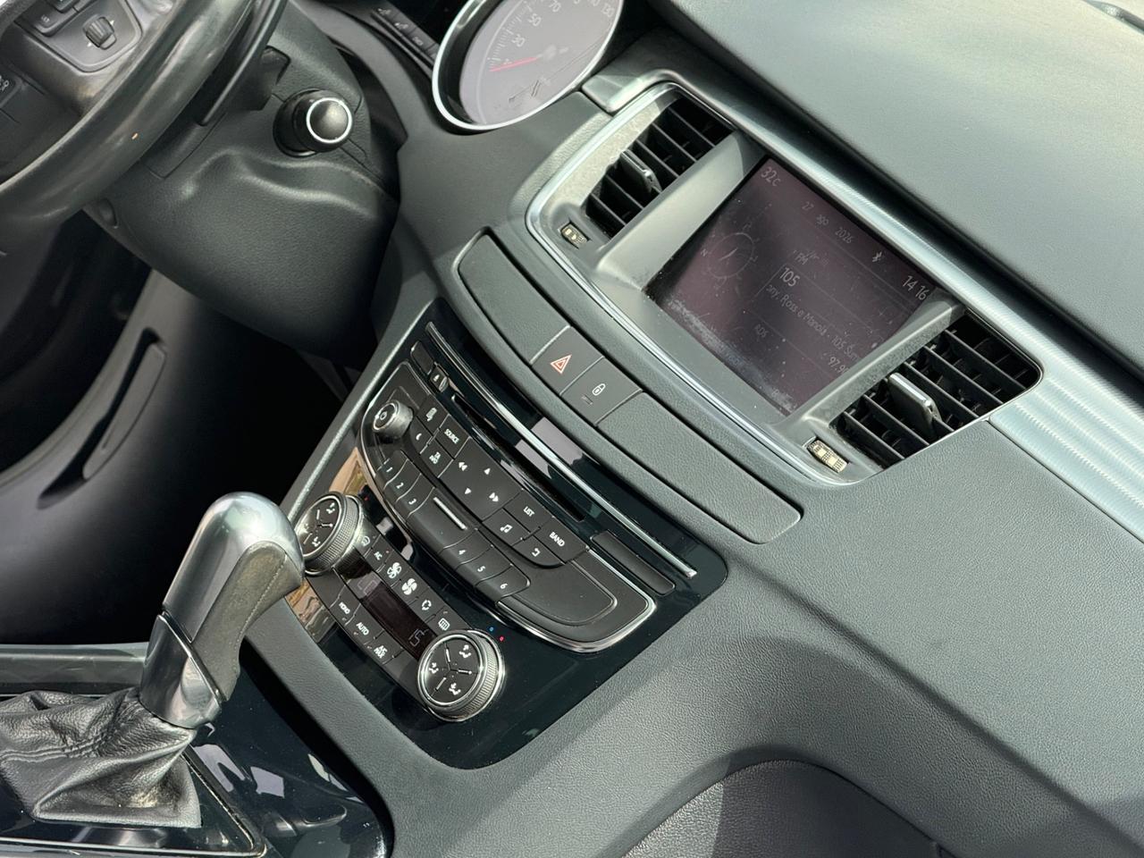 Peugeot 508 2.2 HDi 204CV-GT LINE-FULL-PERMUTABILE