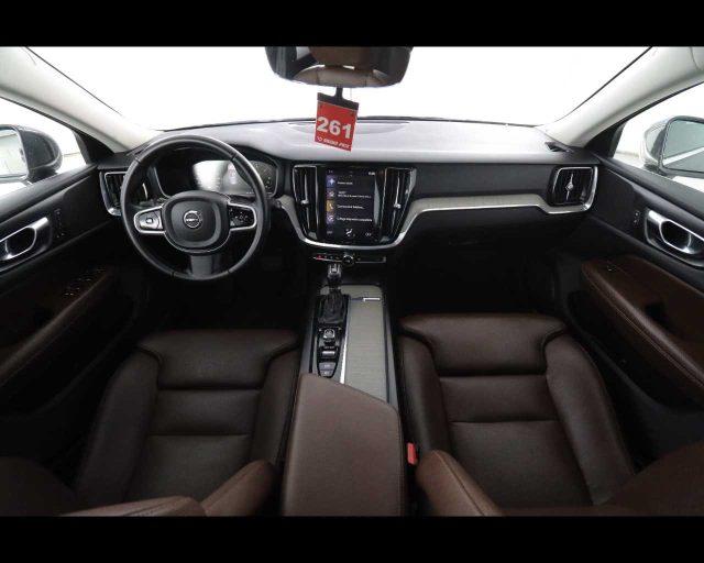 VOLVO V60 D3 AWD Geartronic Inscription N1