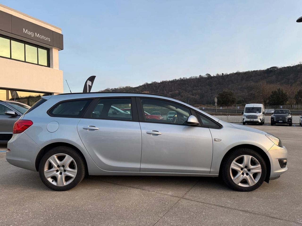 Opel Astra 1.6 CDTI EcoFLEX S&S Sports Tourer Cosmo