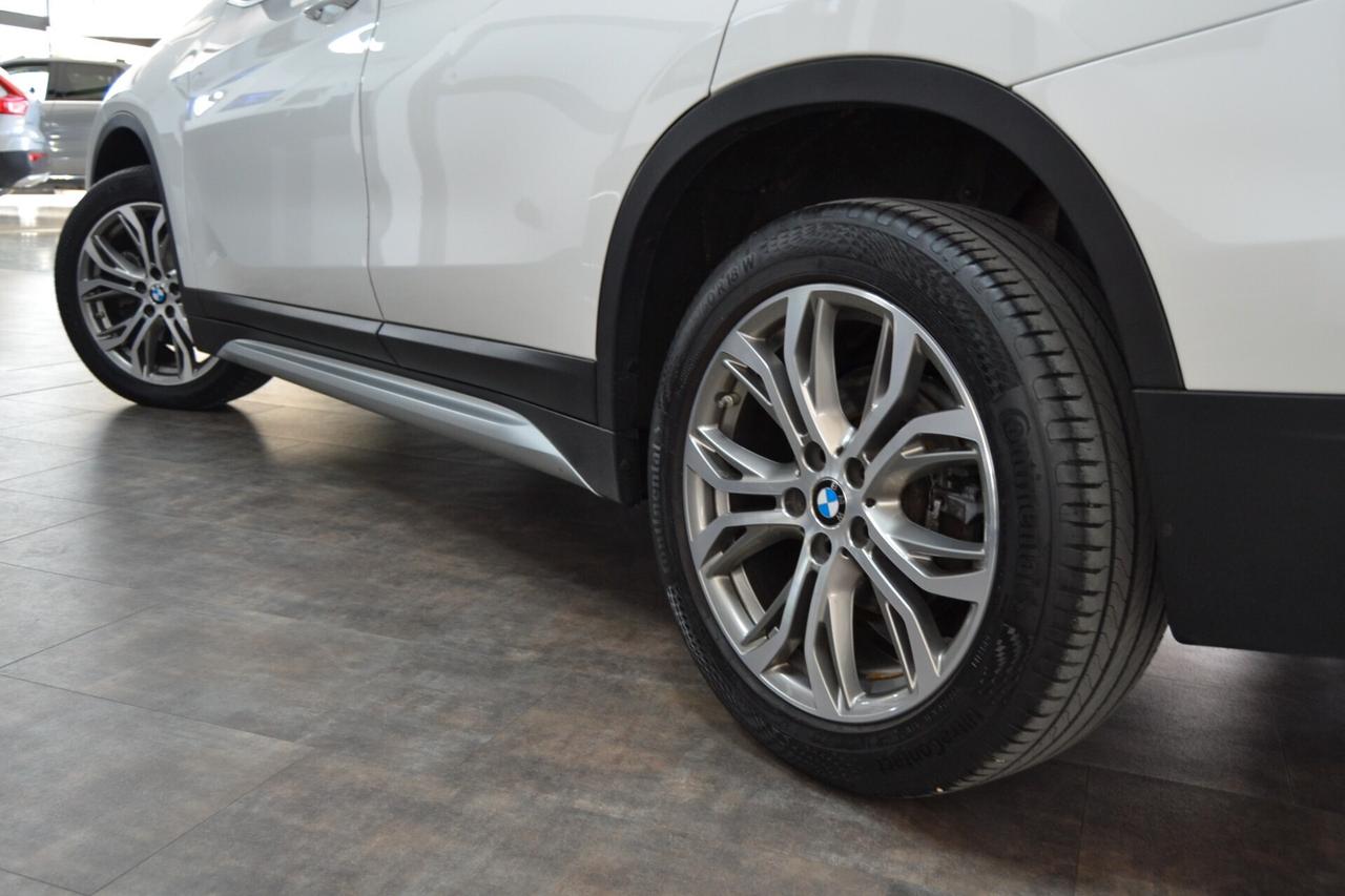 Bmw X1 sDrive18d xLine Plus Navi/Pelle/LED