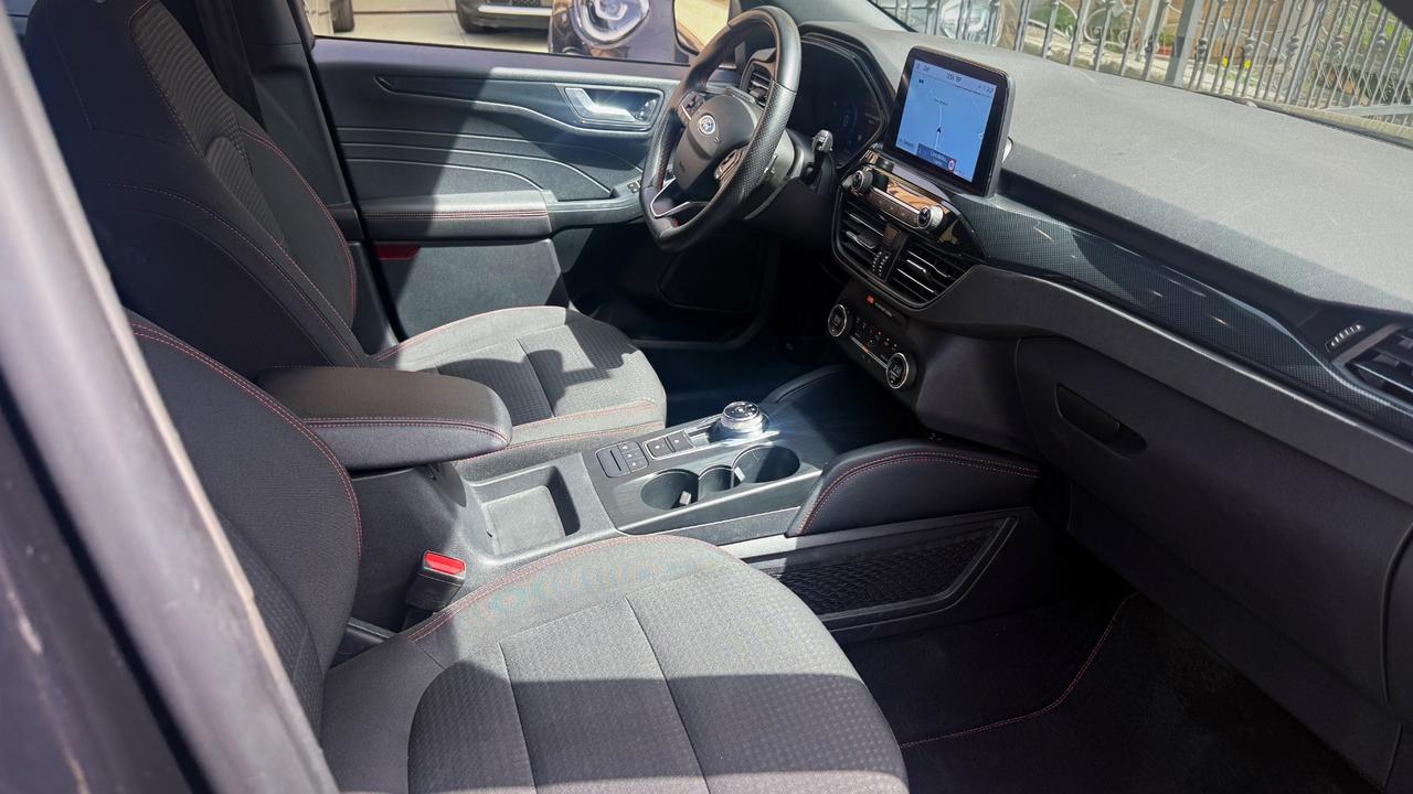 Ford Kuga 1.5 Tdci ST-Line aut. - 10/2021