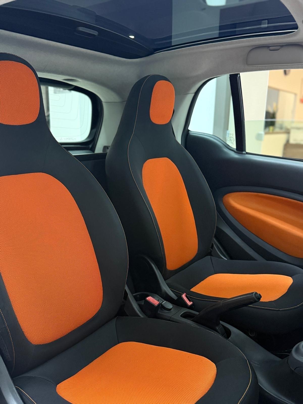 Smart ForTwo 0.9 Turbo twinamic Urbanrunner Brabus