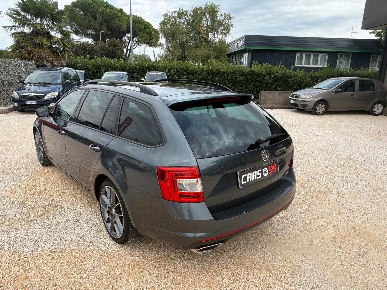 Skoda Octavia 2.0 TDI DSG Wagon VRS