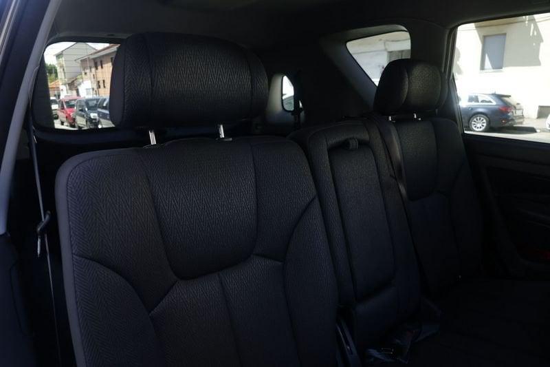 Ssangyong Rexton W Ssangyong Rexton W 2.2 Diesel 4WD M/T Plus Smart Audio 130KW ANNO 2016