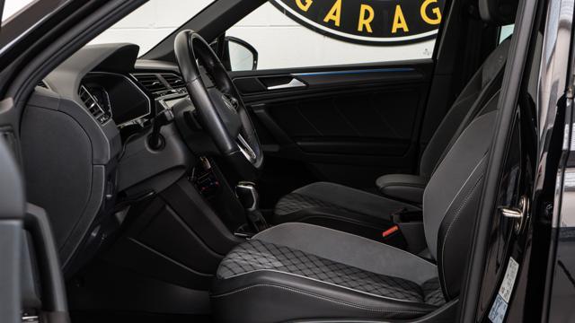 VOLKSWAGEN Tiguan 2.0 TDI SCR DSG 4MOTION R-Line UNIPRO
