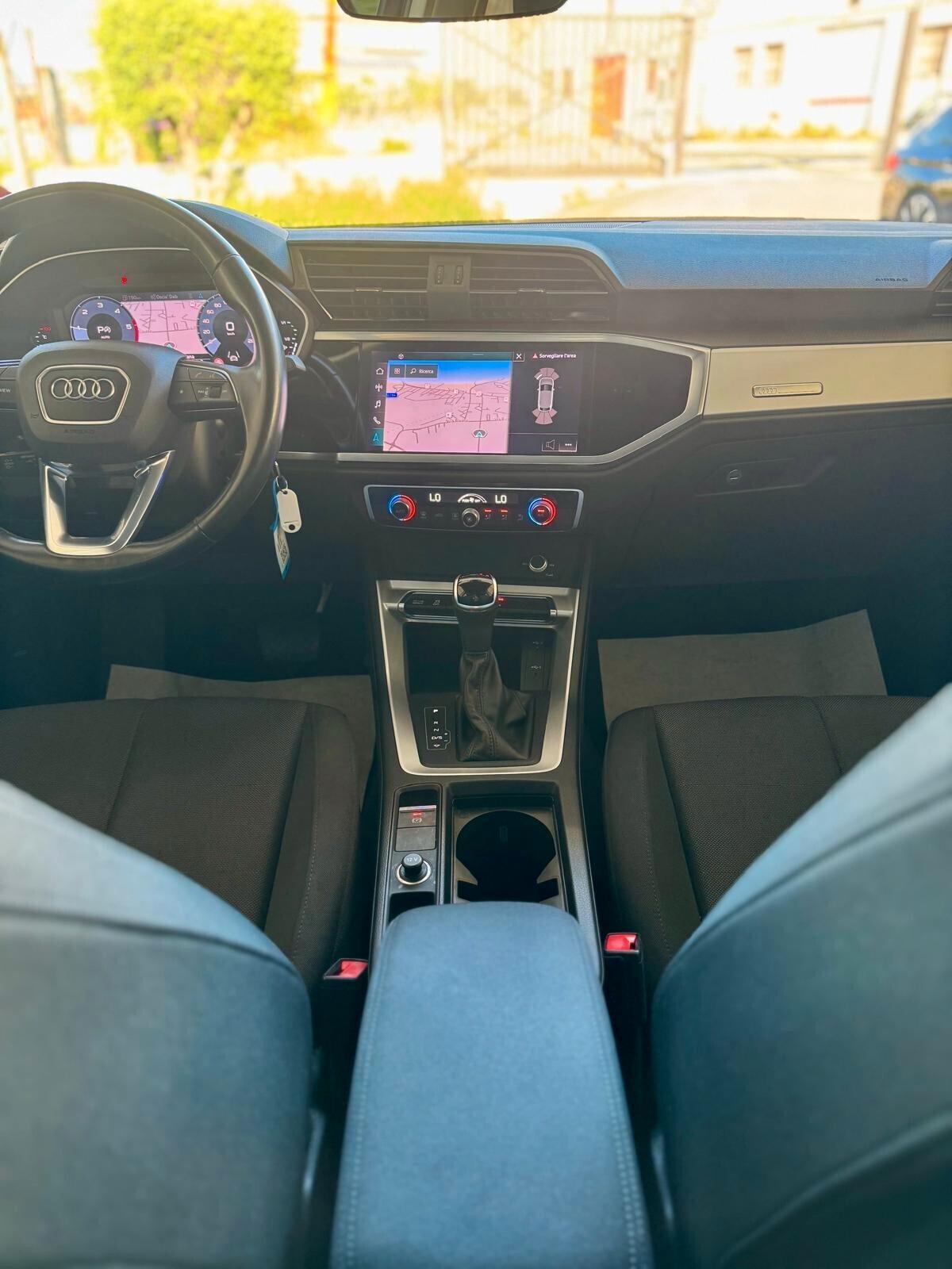 Audi Q3 35 TDI S tronic