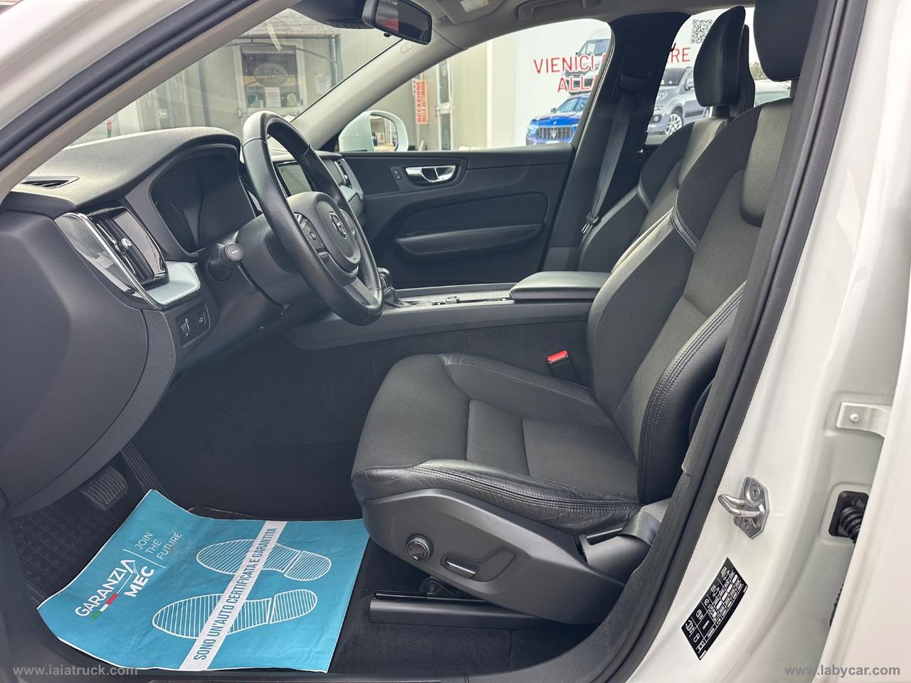 VOLVO XC60 D4 Geartronic R-design