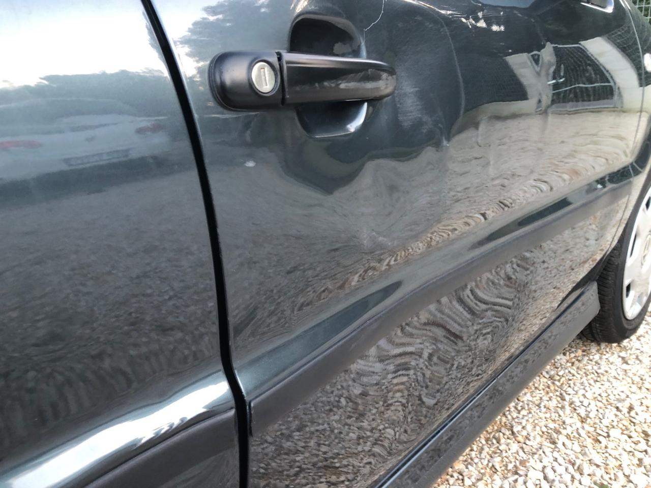 VOLKSWAGEN POLO 1.4 VINTAGE - KM 118000