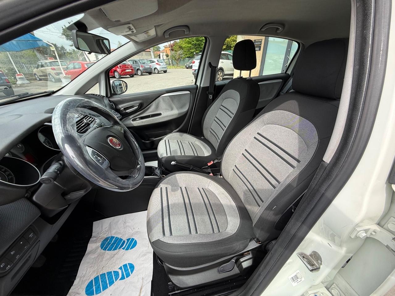 Fiat Punto Evo 1.4 5 porte - OK Neopatentati