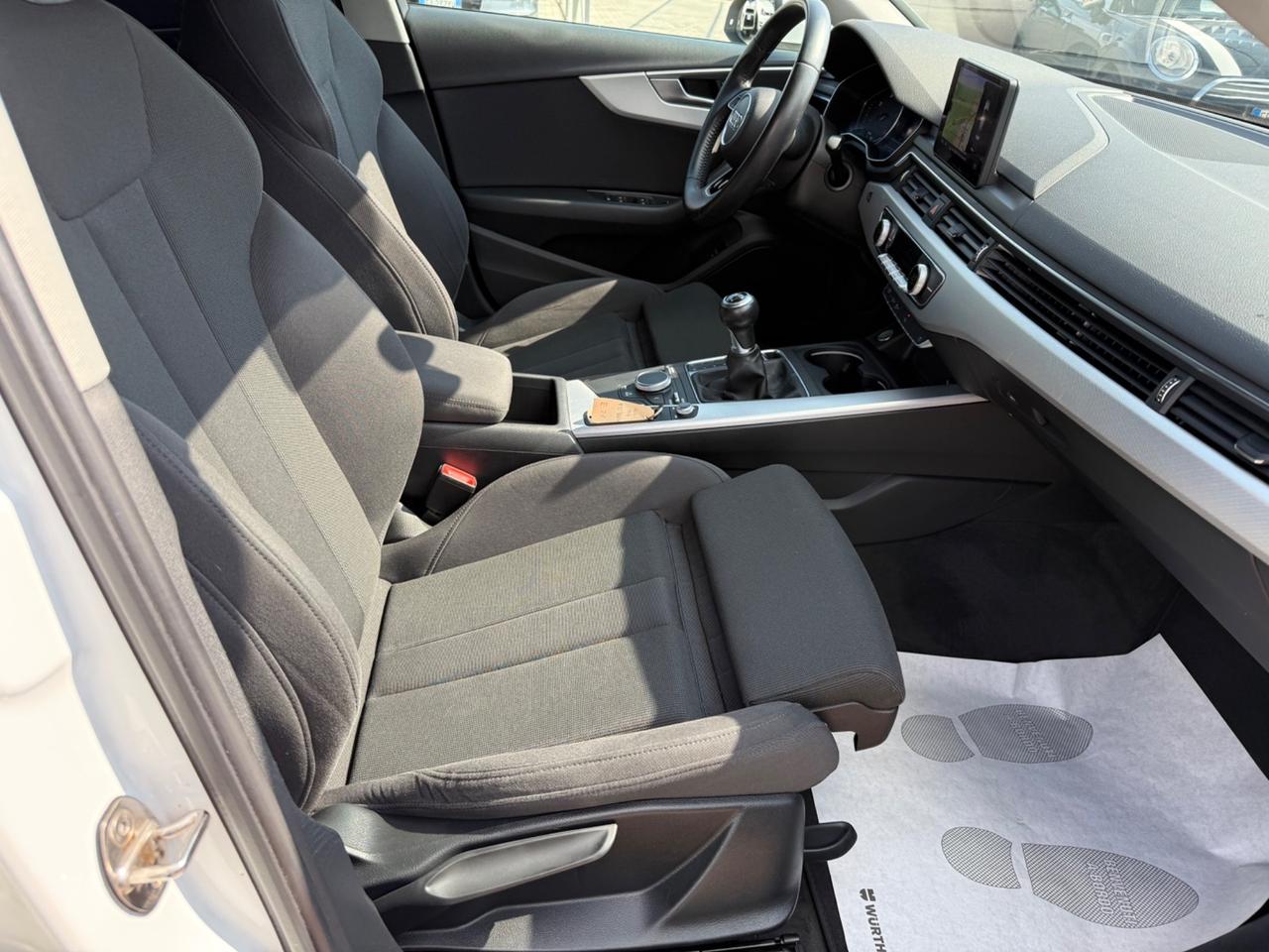 Audi A4 2.0 TDI 150 CV BERLINA Sport EURO6