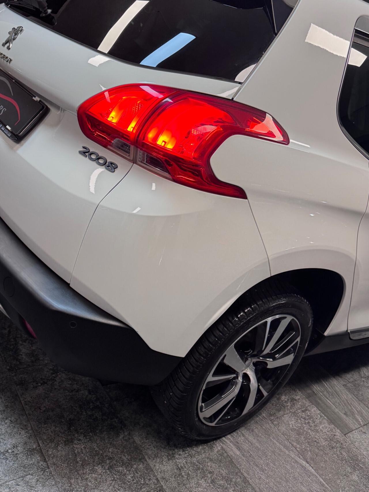 Peugeot 2008 1.6 BlueHDi 120 S&S Allure