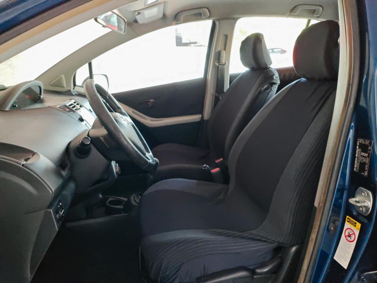 Toyota Yaris 1.0 5 porte Sol