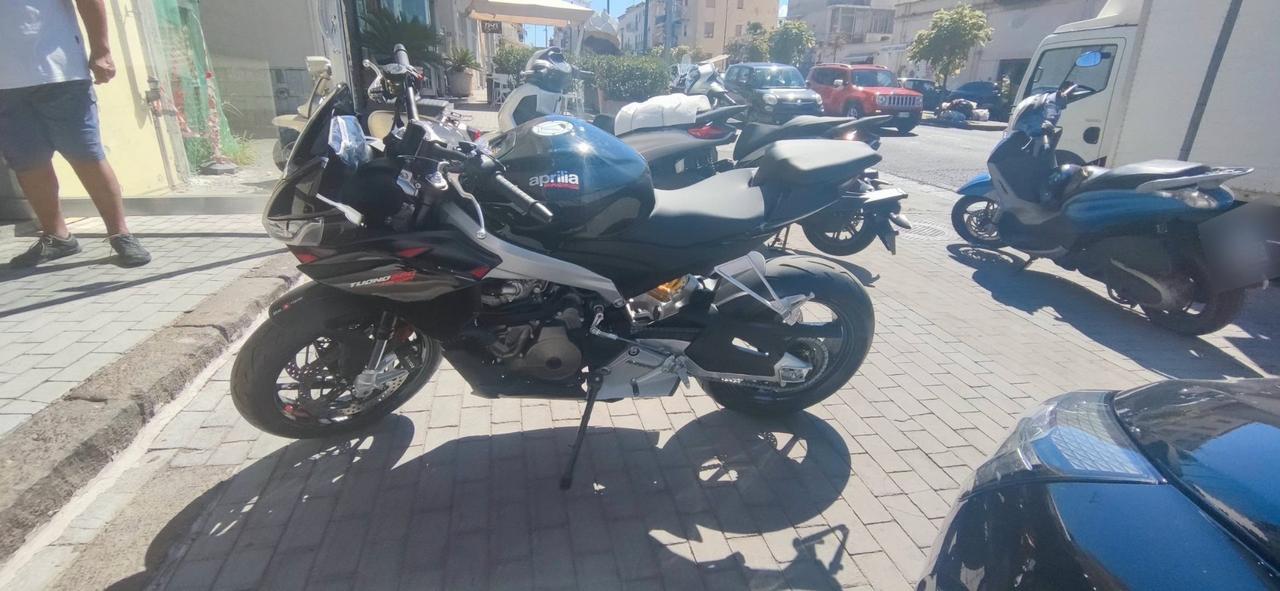 Aprilia Tuono 660 FACTORY DARK NUOVA 2022