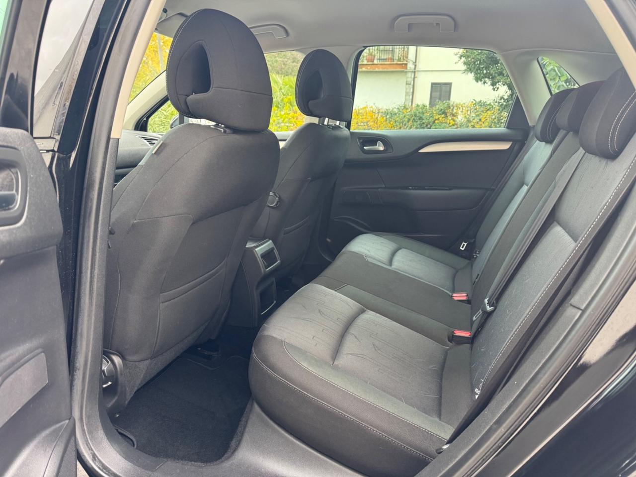 Citroen C4 1.6 HDi 90 Seduction OK NEOPATENTATI