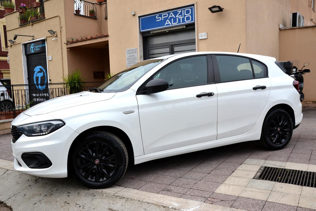 Fiat Tipo 1.3 MJT 95CV STREET NAVI+PDC+CRUISE+TEL+PACK BLACK