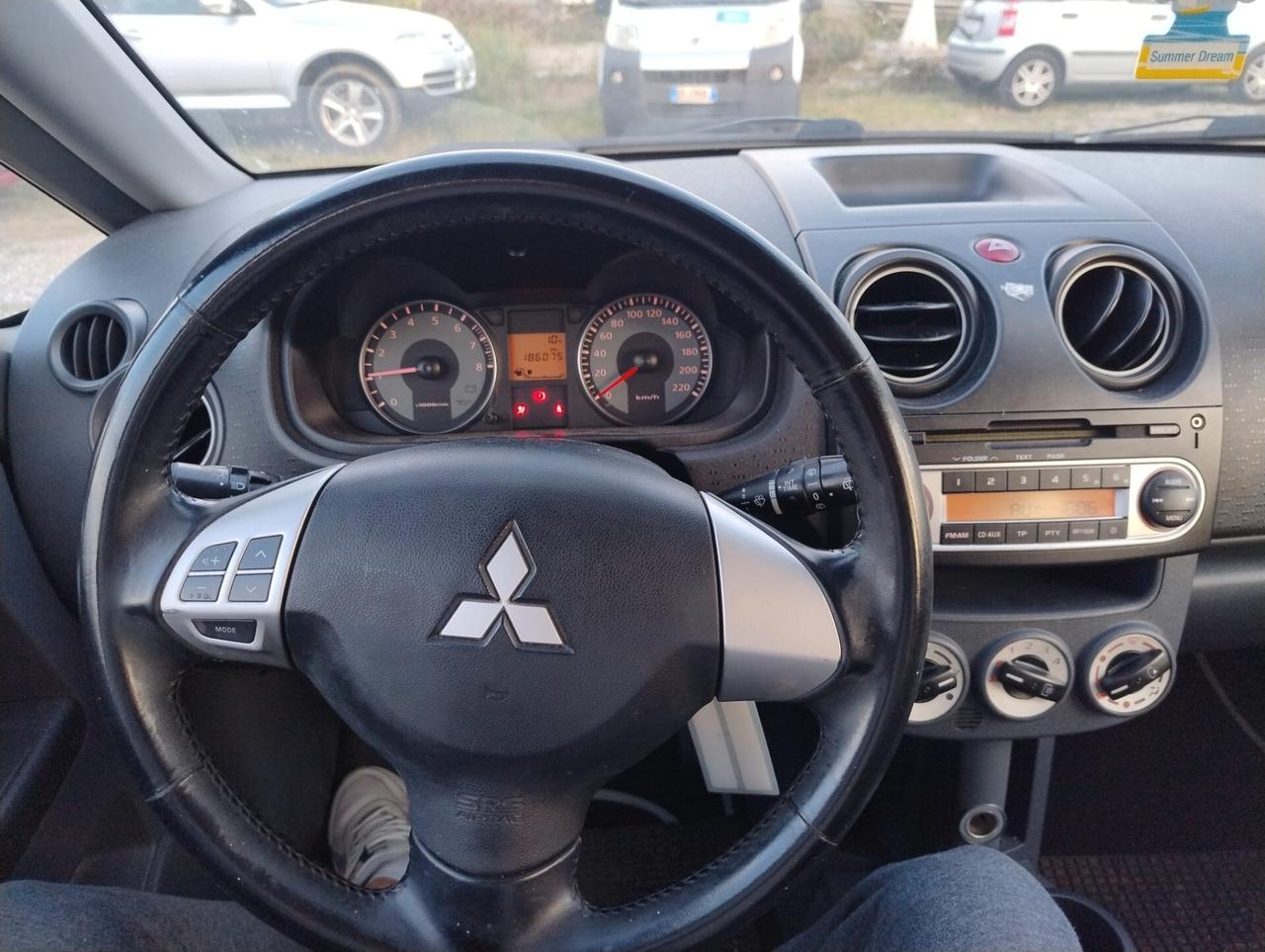 Mitsubishi Colt 1.1 12V 5p. Invite