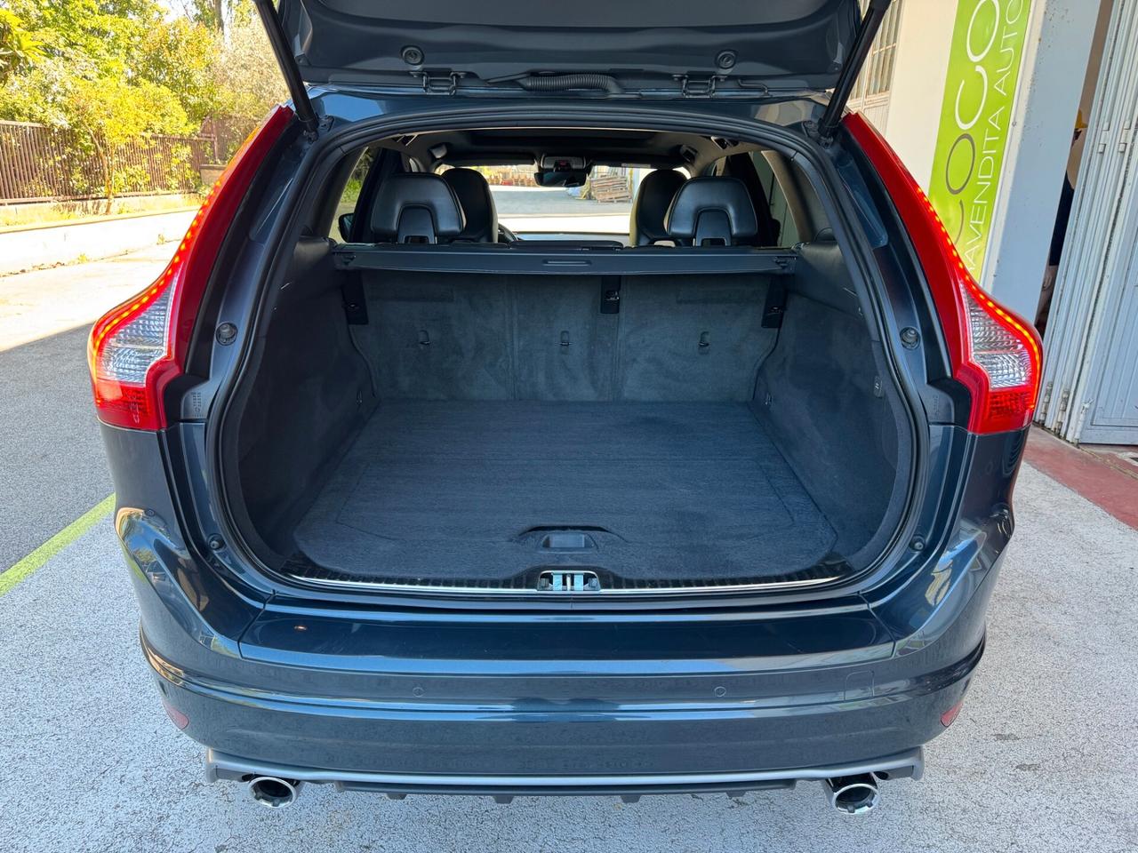 Volvo XC60 2.0 d4 R-design geartronic GARANZIA24ME