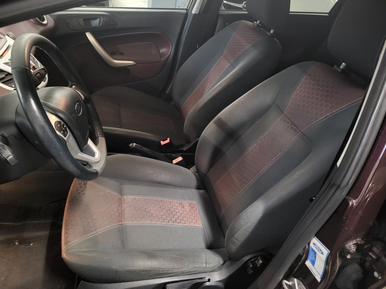 Ford Fiesta Fiesta+ 1.2 82CV 5 porte PREZZO REALE! UNICO PROPRIETARIO! GARANZIA 12 MESI!