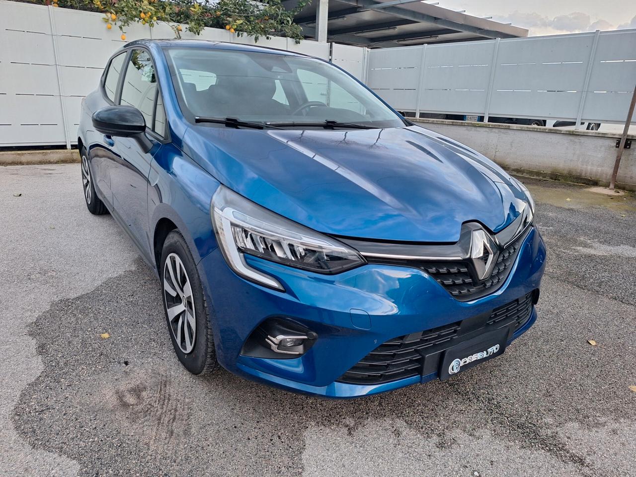 Renault Clio EQUILIBRE 1.0 TCe 90cv NAV - 2023