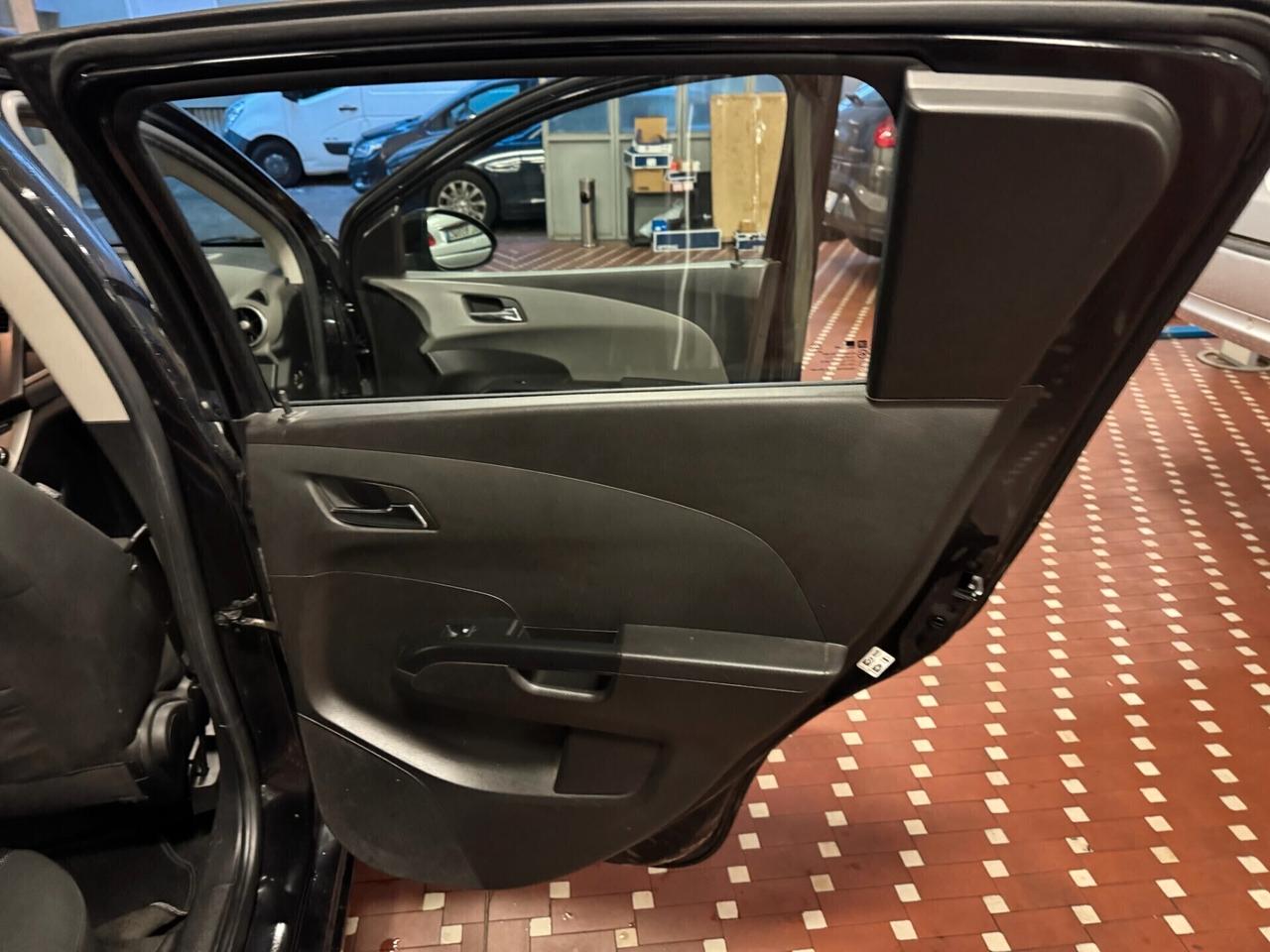 Chevrolet Aveo 1.2 86CV 5 porte LTZ - UNICO PROPRIETARIO