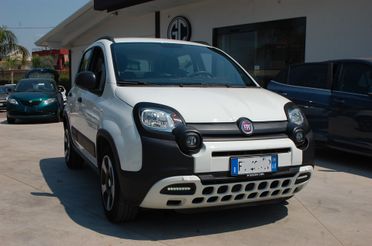 Fiat Panda 1.0 hybrid 70CV City Cross S&S Uff Italy USB Clima