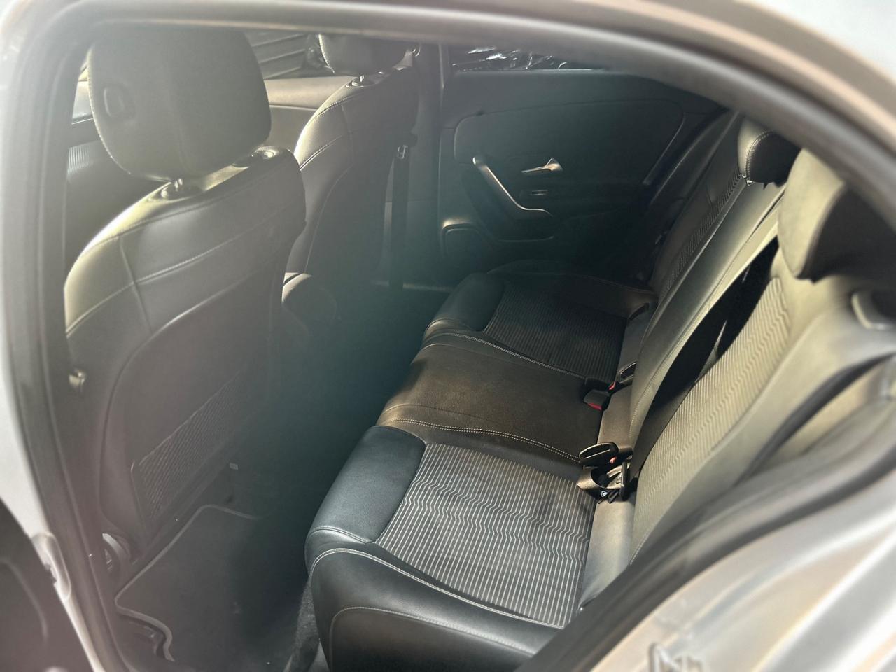 Mercedes-benz A 180 A 180 d Automatic Business Extra