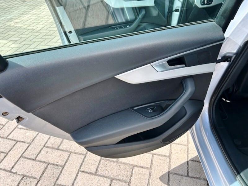 Audi A4 Avant 2.0 TDI 150 CV S tronic