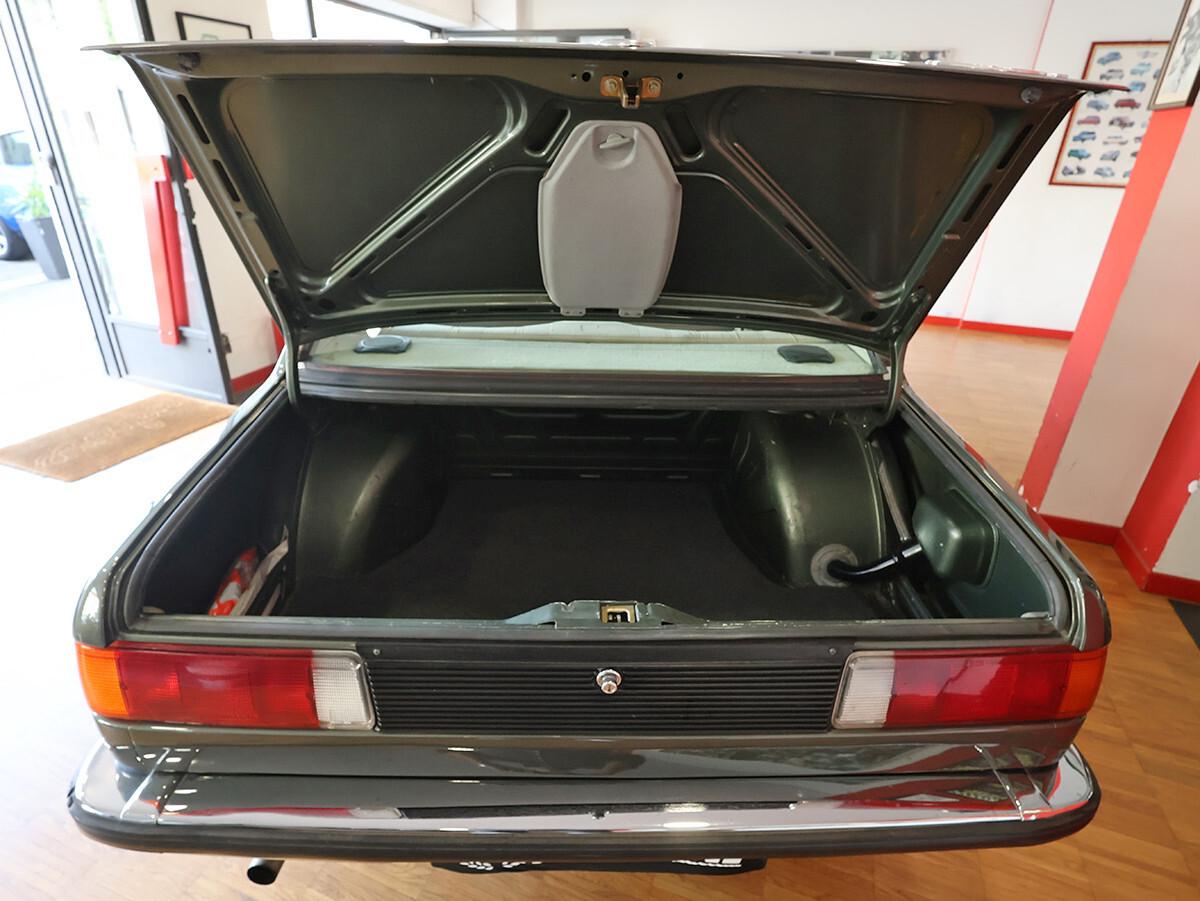 Bmw 318i 2 porte INIEZIONE - 110000 KM