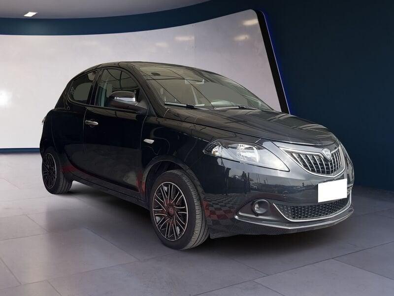 Lancia Ypsilon 1.0 FireFly 70cv Hybrid Silver