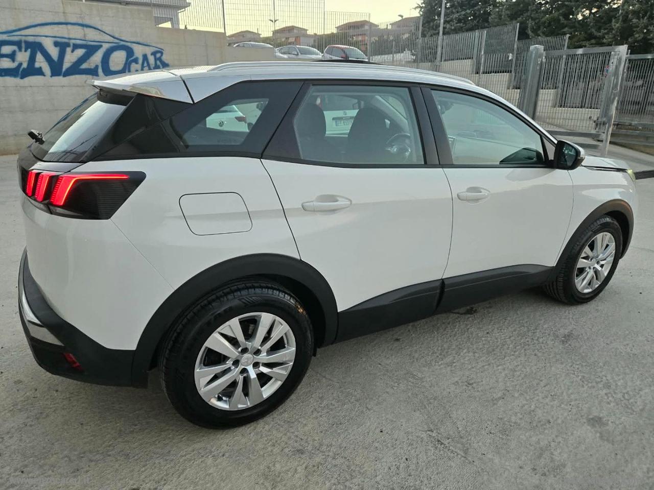 PEUGEOT 3008 BlueHDi 150 S&S Allure TETTO APRIBILE