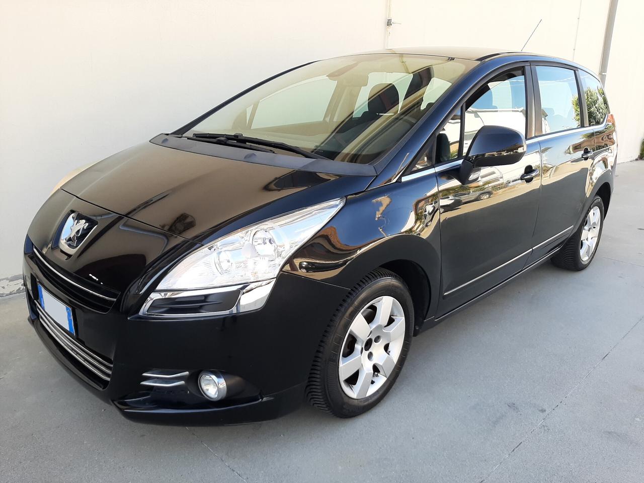 Peugeot 5008 1.6 HDi 112CV Active
