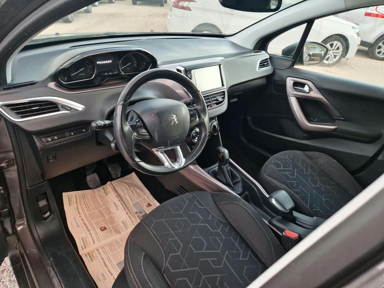 Peugeot 2008 PureTech 82 S&S Allure