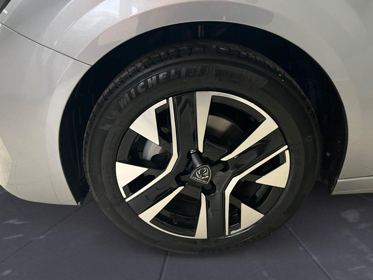 Peugeot 208 PureTech 100 Stop&Start 5 porte Allure KM 17.900