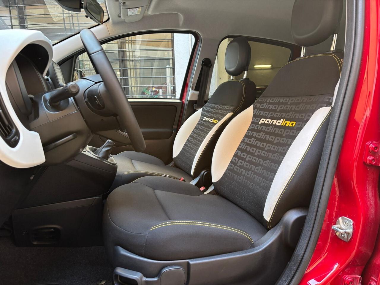 Fiat Panda 1.0 S&S Hybrid Pandina - NO VINCOLO